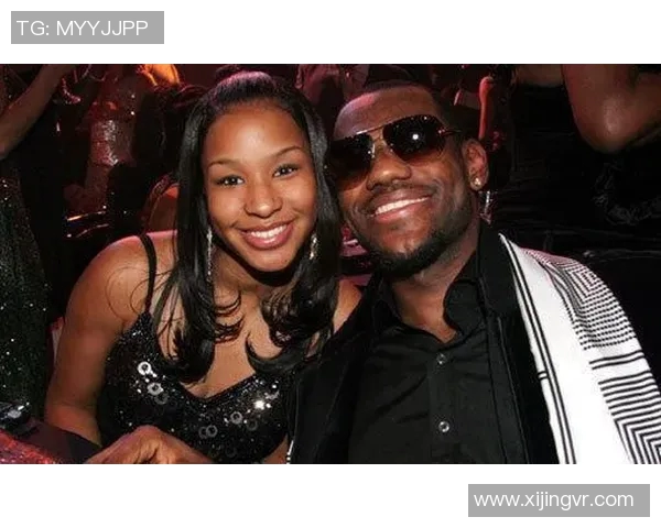 足球明星夫妻甜蜜瞬间揭秘谁才是最恩爱的一对